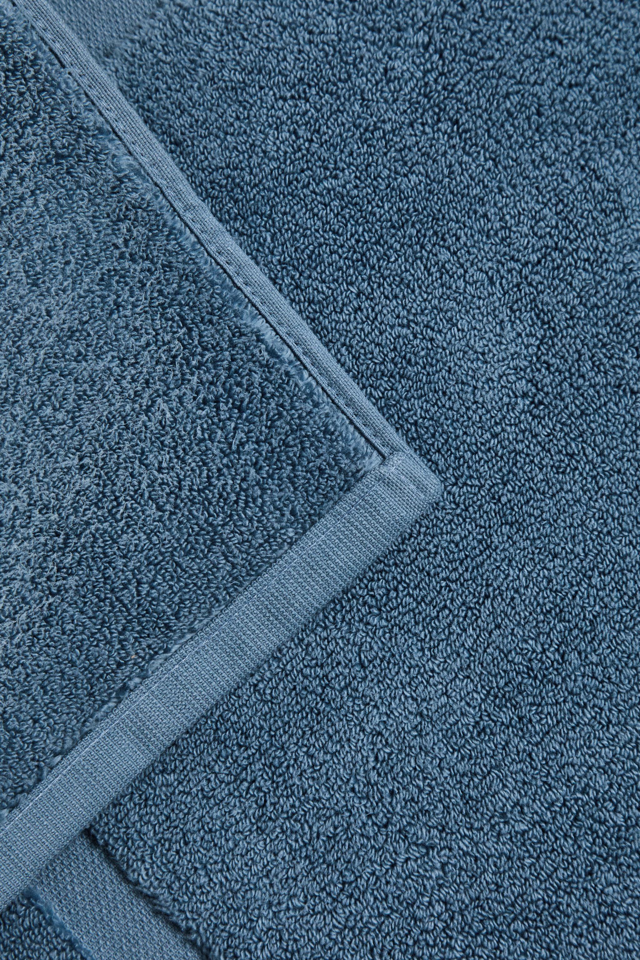 SOFT TERRY BATH MAT